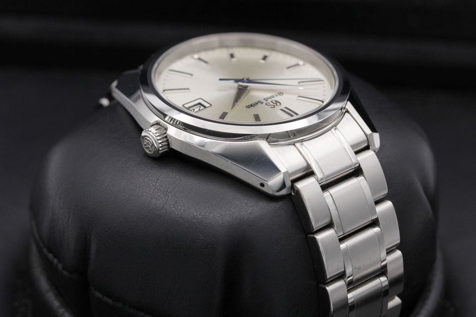 Grand Seiko Heritage Collection SBGP001 Image 4